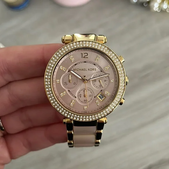 Michael Kors | Accessories | Michael Kors Pink And Gold  display picture 3